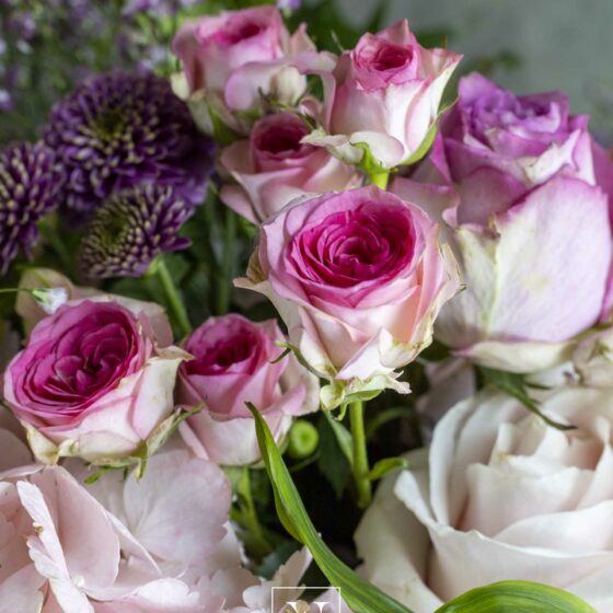 Bouquet de fleurs champêtre rose