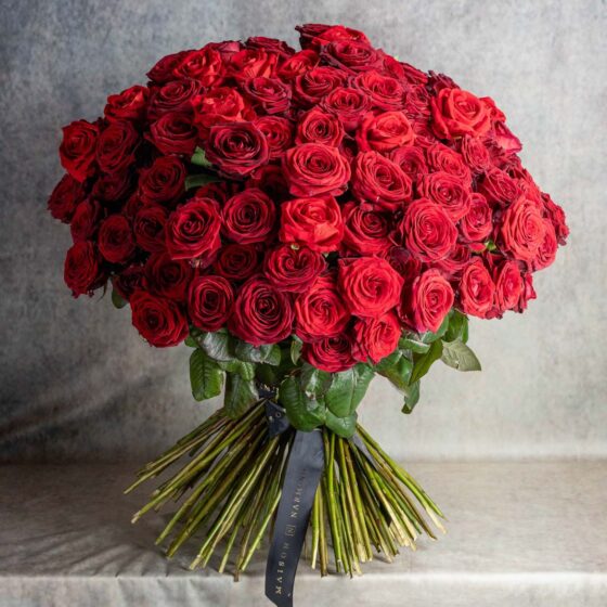 Un bouquet de roses rouges pour vos livraisons à Monaco